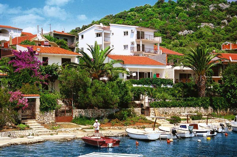Astramaris Apartments Donji Okrug (Ciovo) Exterior foto